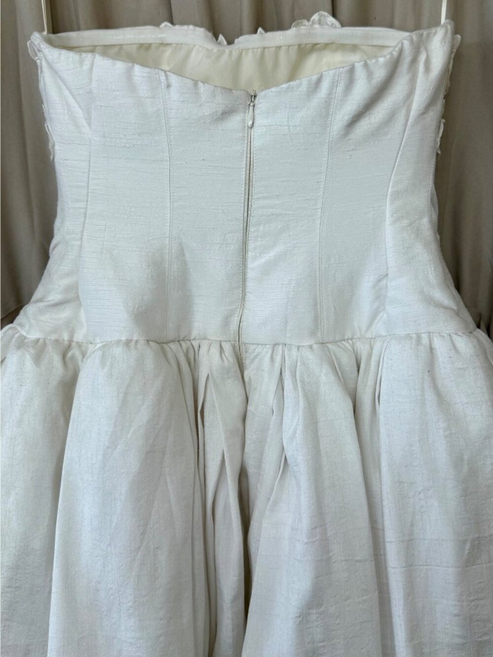 BHLDN Anthropologie Strapless Floral Applique Bubble Hem White Mini Dress 4 - Picture 11 of 16
